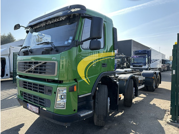Camión chasis Volvo FM 340 8x2 CHASSIS (7m35) - LIFT+STEERING AXLE - MANUAL GEARBOX - EURO 3 - TÜV 05/2025 - BE TRUCK: foto 4