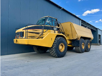 Maquinaria de construcción CATERPILLAR 740