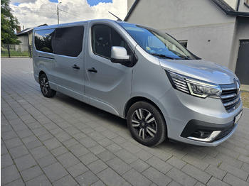Furgoneta de pasajeros RENAULT Trafic