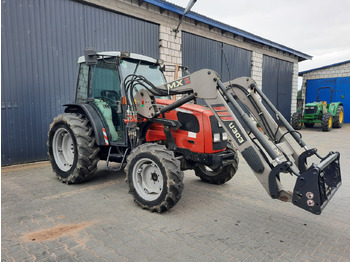 Tractor MASSEY FERGUSON