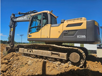 Excavadora de cadenas VOLVO EC 220 DL: foto 2