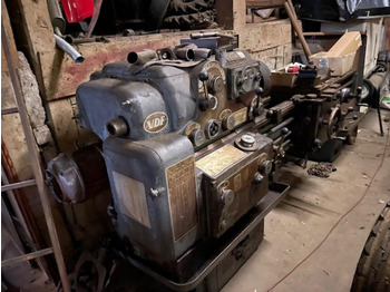 Máquina para metal