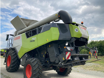 Leasing para CLAAS Trion 750 CLAAS Trion 750: foto 5