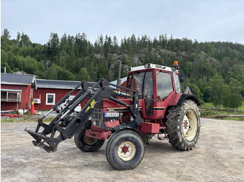 Tractor INTERNATIONAL
