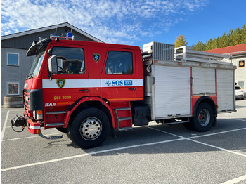 Camión de bomberos SCANIA P93