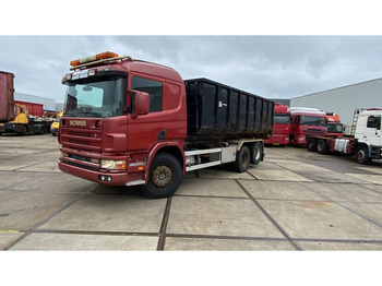 Camión multibasculante SCANIA P124