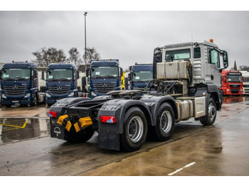 Cabeza tractora MAN TGS 26.470 6X6H +HYDR: foto 4