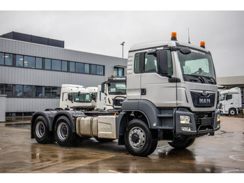 Cabeza tractora MAN TGS 26.470 6X6H +HYDR: foto 2
