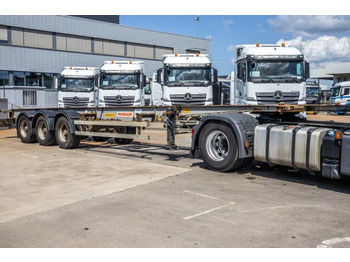 Semirremolque portacontenedore/ Intercambiable Fruehauf CONTAINERCHASSIS 40': foto 3 Semirremolque portacontenedore/ Intercambiable Fruehauf CONTAINERCHASSIS 40': foto 3