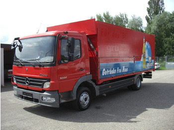 Camión transporte de bebidas MERCEDES-BENZ