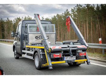 Camión portacontenedor de cadenas IVECO Daily 70c18