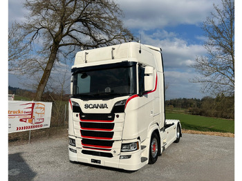 Cabeza tractora SCANIA S 580