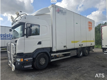Camión caja cerrada SCANIA R 490