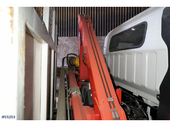 Camión grúa Crane truck with flat Mitsubishi Canter 7C15: foto 4