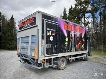Camión caja cerrada IVECO 85 E18 Box Truck with tail lift (VIDEO): foto 3