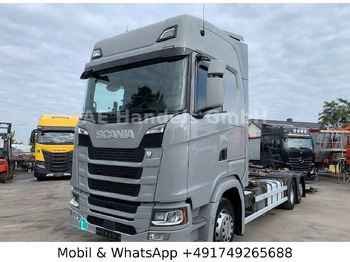 Camión portacontenedore/ Intercambiable SCANIA S 450