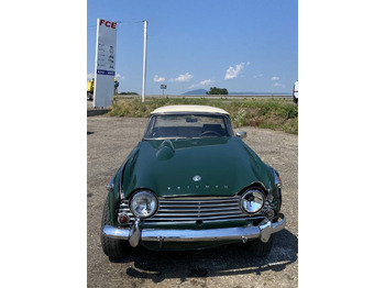Coche Triumph TR4-A + Hard Top / OldTimer endommagé: foto 2