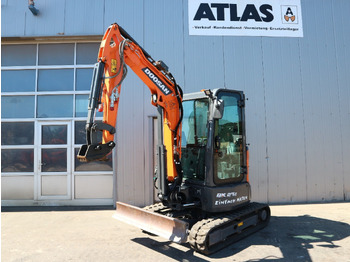 Miniexcavadora DOOSAN DX27Z