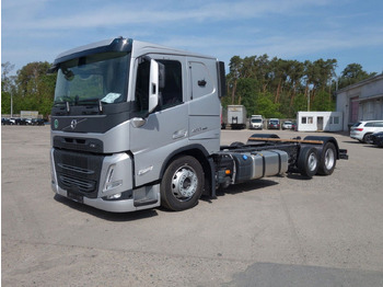 Camión chasis VOLVO FM 460