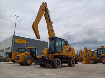 Manipulador de materiales CATERPILLAR MH3024