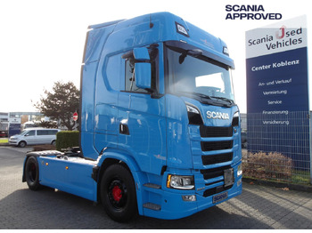 Cabeza tractora SCANIA S