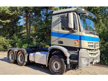 Cabeza tractora MERCEDES-BENZ Arocs 2648