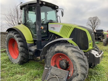 Tractor CLAAS Axion 810