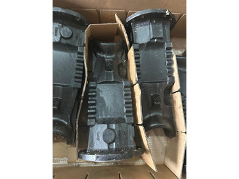 Eje y piezas para Maquinaria agrícola Claas ranger obudowa mostu carraro 11817: foto 4