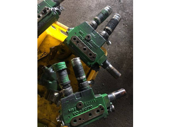Válvula hidráulica JOHN DEERE