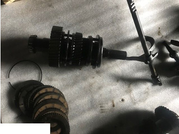 Caja de cambios y piezas para Maquinaria agrícola Skrzynia Manitou - Części Com-T4-2012: foto 3 Caja de cambios y piezas para Maquinaria agrícola Skrzynia Manitou - Części Com-T4-2012: foto 3