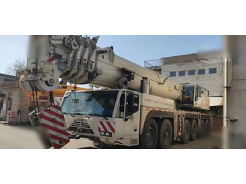 Grúa todo terreno DEMAG