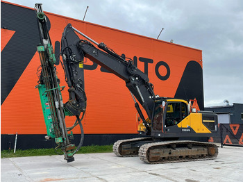 Excavadora de cadenas VOLVO EC300