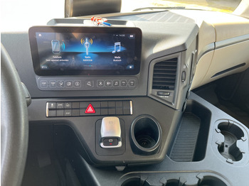 Leasing para Mercedes-Benz Actros 2124 / 2023 / 18 Ton / 76 dkm / Box / Laadklep Mercedes-Benz Actros 2124 / 2023 / 18 Ton / 76 dkm / Box / Laadklep: foto 5