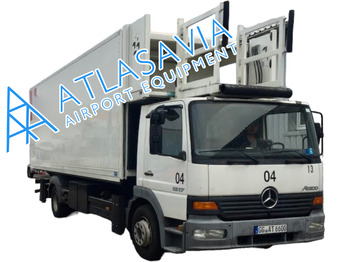 Camión de catering MERCEDES-BENZ