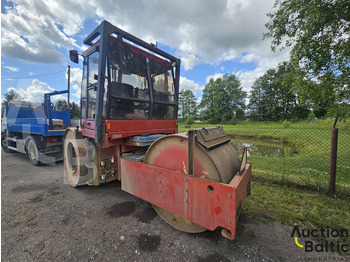 Rodillo Dynapac CS 141: foto 4