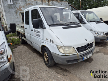 Furgoneta caja abierta, Furgoneta combi Mercedes-Benz Sprinter 208 CDI: foto 2