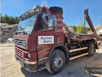 Camión portacontenedor de cadenas VOLVO FM12