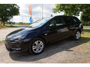 Coche familiar OPEL