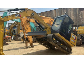 Miniexcavadora CATERPILLAR 306E2