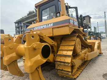 Bulldozer CATERPILLAR D8R: foto 3
