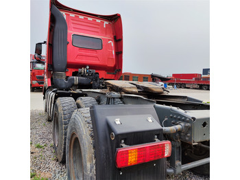 Cabeza tractora HOWO T7H-540 tractor: foto 2