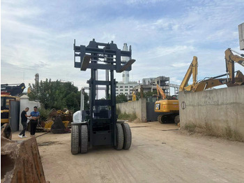 Carretilla elevadora TCM FD100 Z8: foto 4