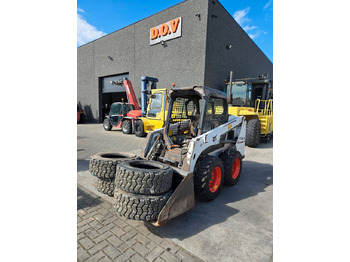 Cargadora de ruedas BOBCAT S450