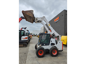 Cargadora de ruedas BOBCAT S770