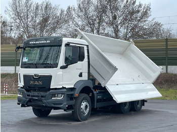 Camión volquete MAN TGS 33.440