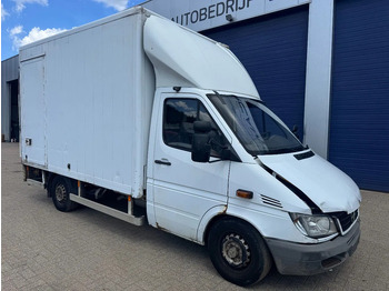 Furgoneta caja cerrada Mercedes-Benz Sprinter 313 **BOX+LIFT**: foto 3