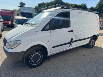 Furgoneta pequeña MERCEDES-BENZ Vito 109