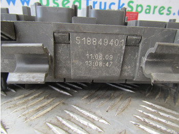 Sistema eléctrico para Camión VOLVO FE FUSEBOARD COMPLETE P/NO 518849401: foto 2