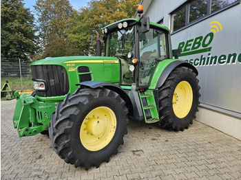 Tractor JOHN DEERE 6630