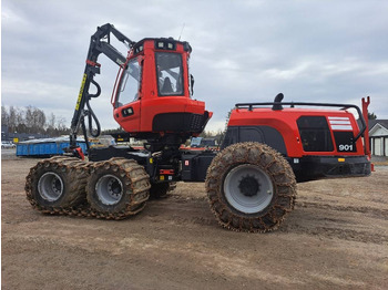 Procesadora forestal KOMATSU